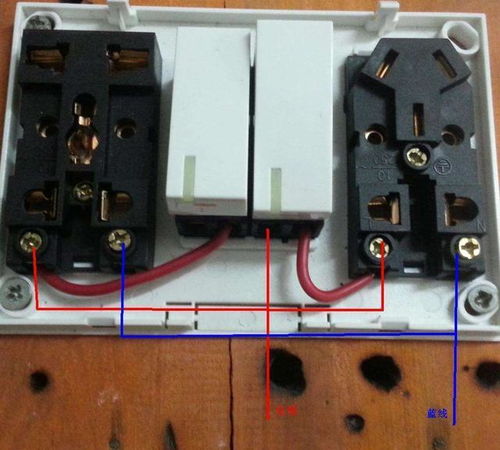 国际电工插座怎么接线 接电线正确接法插座